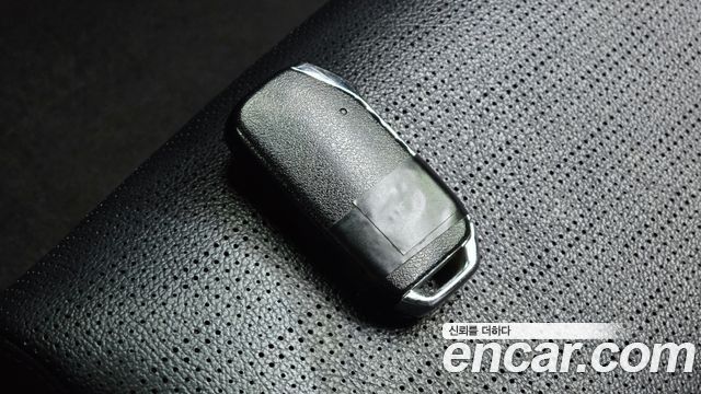 Kia K3 2019 — photo 23