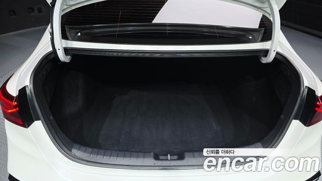 Kia K3 2019 — photo 25