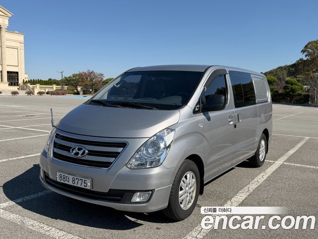 Hyundai Starex 2016 — photo 2