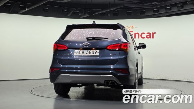 Hyundai Santafe 2017 — photo 4