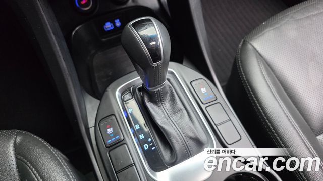 Hyundai Santafe 2017 — photo 9