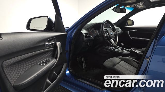 BMW 1-Series 2018 — photo 13