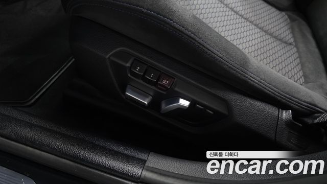 BMW 1-Series 2018 — photo 24