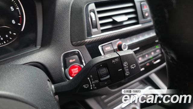 BMW 1-Series 2018 — photo 29