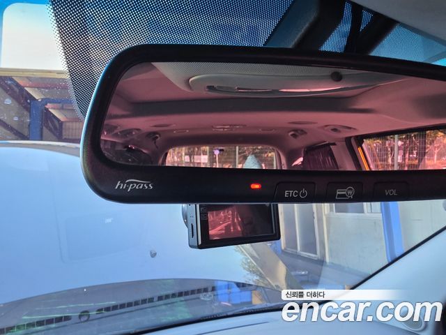 Kia Canival 2013 — photo 14