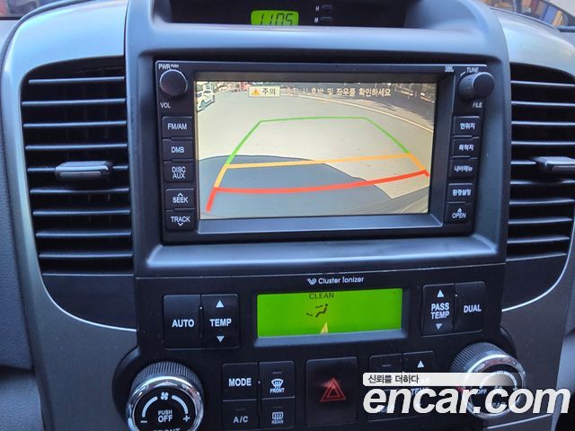 Kia Canival 2013 — photo 16