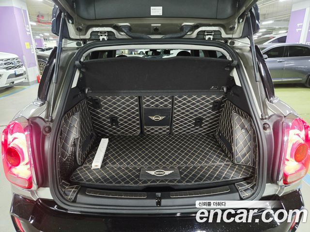 Mini Countryman 2018 — photo 20