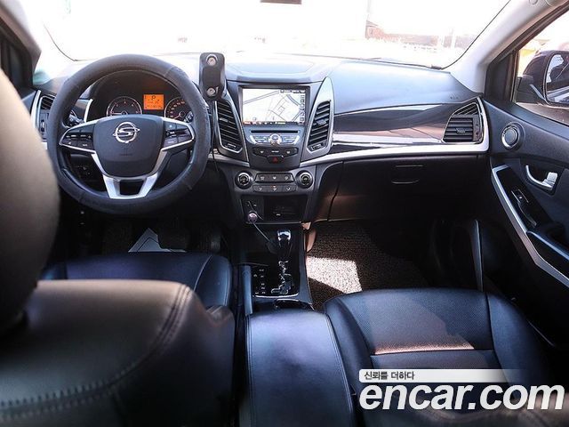 KG Mobility KORANDO 2017 — photo 17