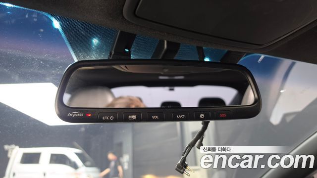Kia K3 2015 — photo 27