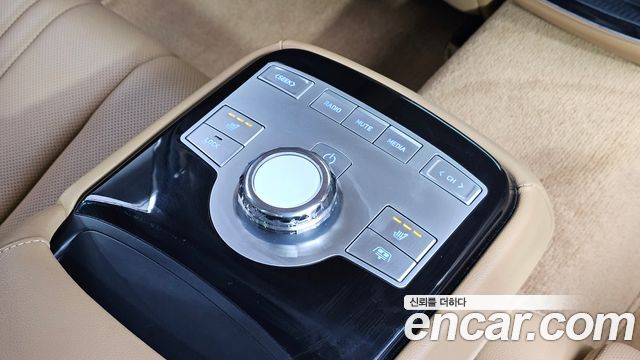 Genesis G80 2025 — photo 19