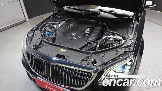 Mercedes-Benz S-Class 2020 — photo 6