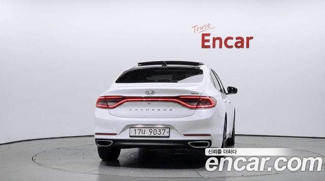Hyundai Grandeur 2018 — photo 4