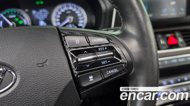 Hyundai Grandeur 2018 — photo 21
