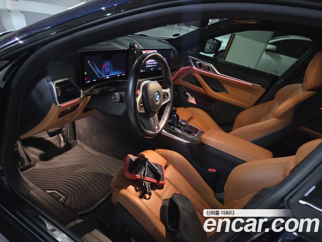 BMW i4 2022 — photo 6