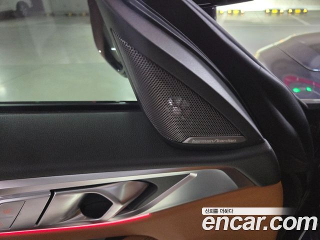 BMW i4 2022 — photo 7