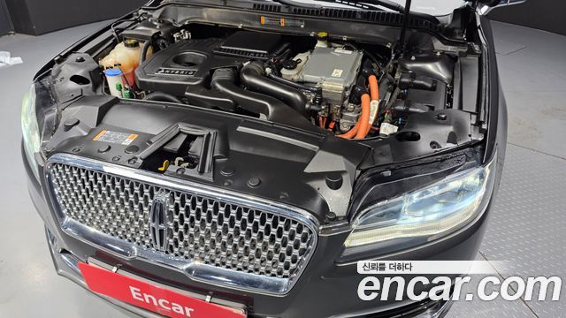 Lincoln MKZ 2017 — photo 6
