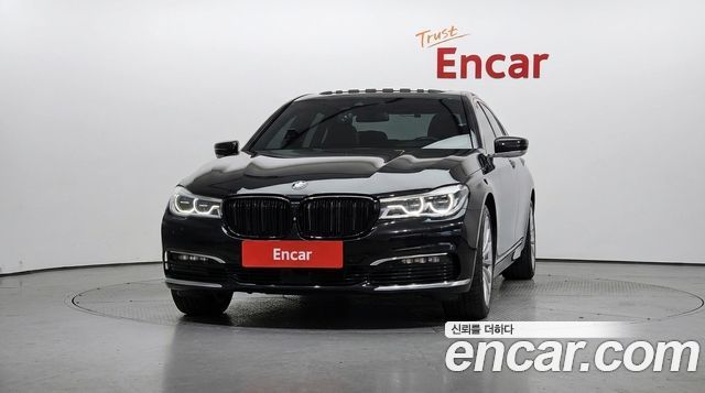 BMW 7-Series 2016 — photo 3