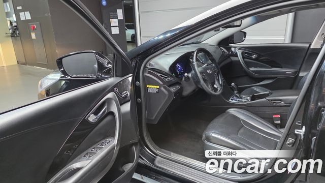 Hyundai Grandeur 2016 — photo 10