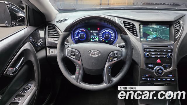 Hyundai Grandeur 2016 — photo 13