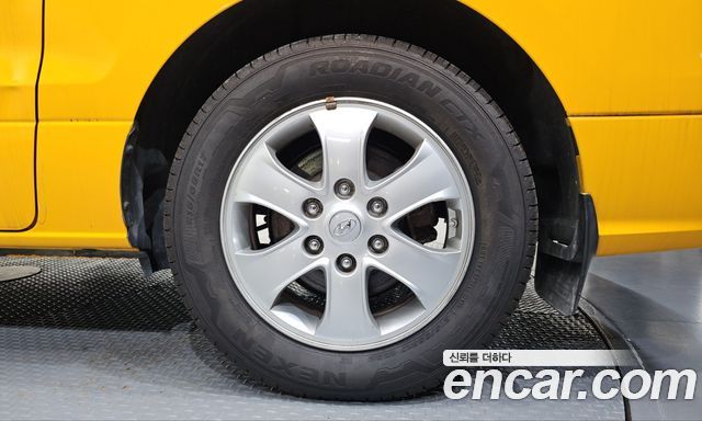 Hyundai Starex 2019 — photo 7