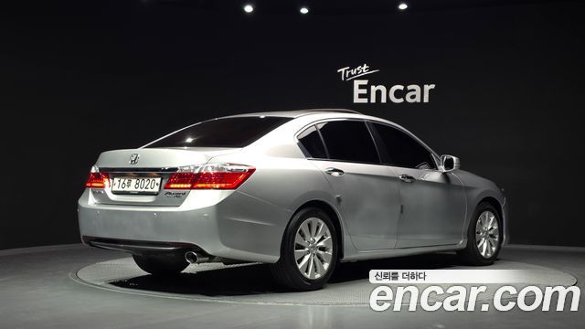 Honda Accord 2014 — photo 2