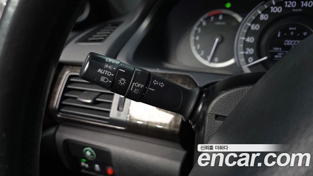 Honda Accord 2014 — photo 14