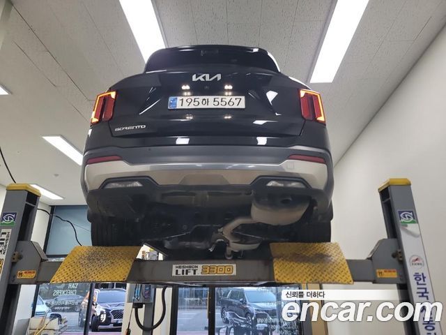Kia Sorento 2024 — photo 2