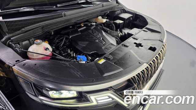 Kia Canival 2023 — photo 6