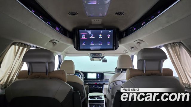 Kia Canival 2023 — photo 24