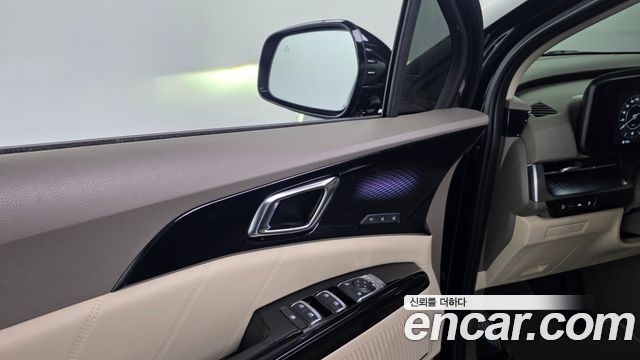Kia Canival 2023 — photo 27