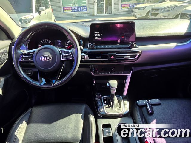 Kia Seltos 2020 — photo 16