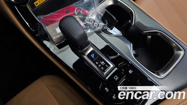 Lexus NX 2025 — photo 12