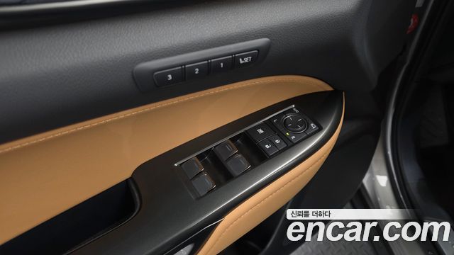 Lexus NX 2025 — photo 27