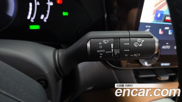 Lexus NX 2025 — photo 30