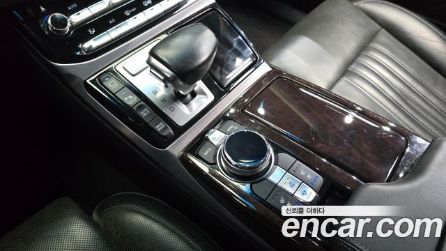 Genesis EQ900 2016 — photo 9