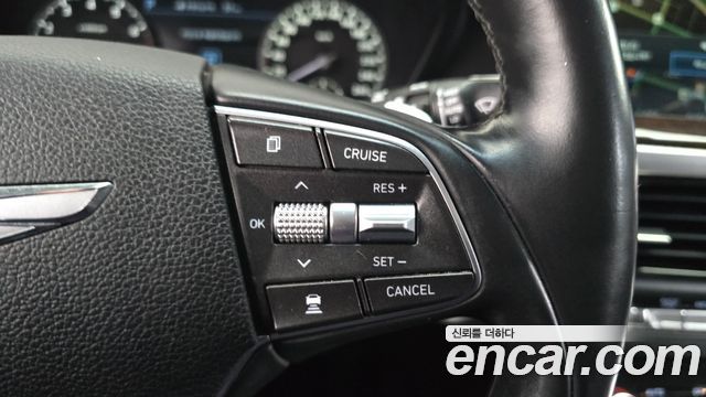 Genesis EQ900 2016 — photo 16