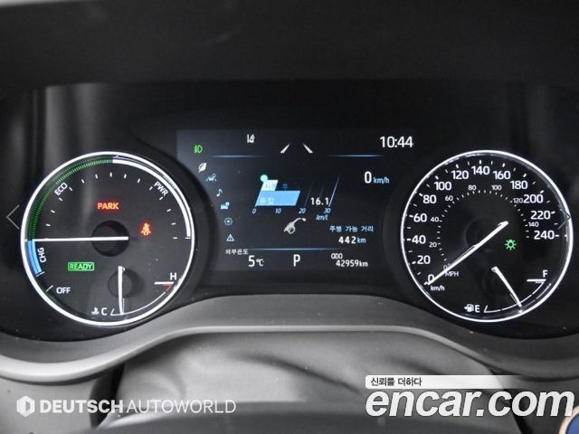 Toyota Sienna 2024 — photo 8