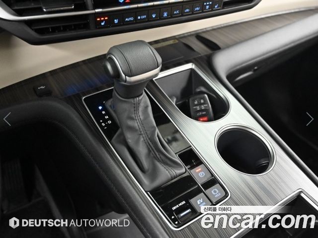 Toyota Sienna 2024 — photo 9
