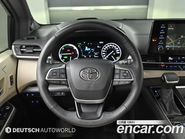 Toyota Sienna 2024 — photo 13