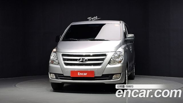 Hyundai Starex 2017 — photo 3