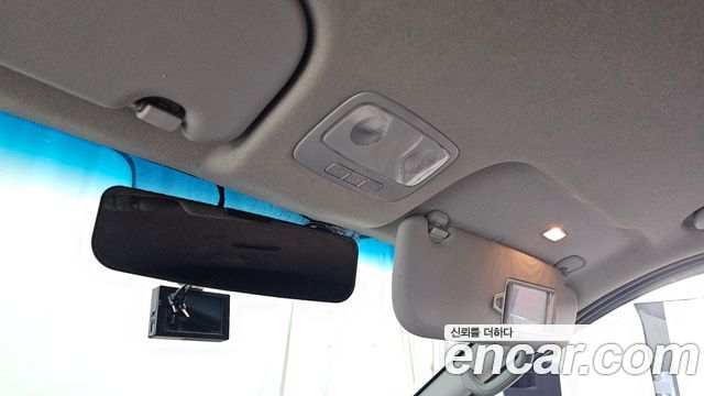 Hyundai Starex 2017 — photo 14