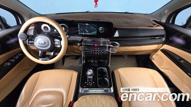 Kia Canival 2021 — photo 7