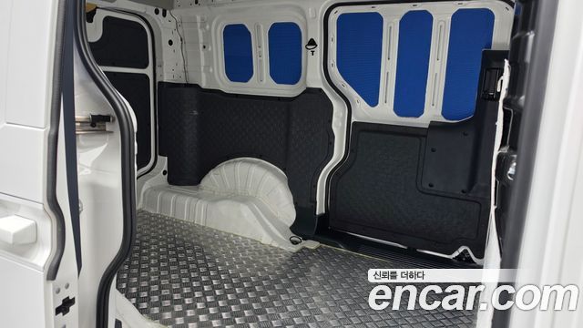 Kia PV5 2026 — photo 12