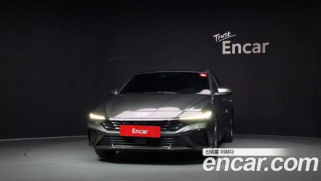 Hyundai AVANTE 2024 — photo 3