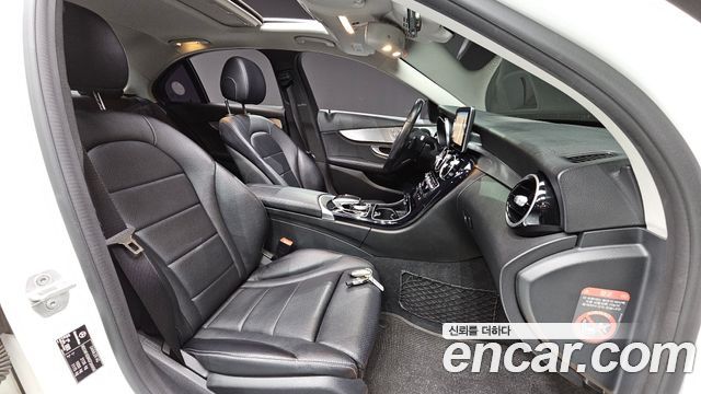 Mercedes-Benz C-Class 2016 — photo 10
