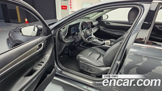 Hyundai Grandeur 2022 — photo 13