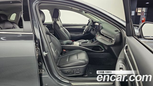 Hyundai Grandeur 2022 — photo 17