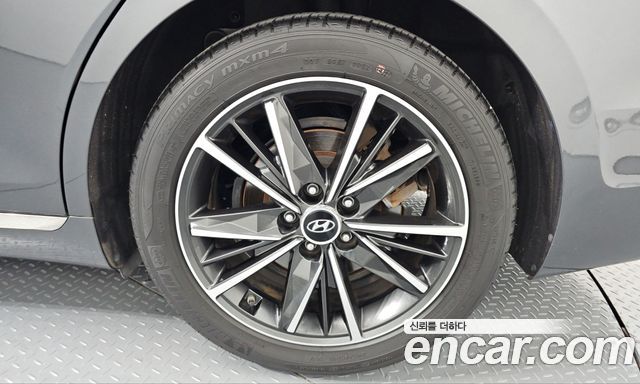 Hyundai Grandeur 2022 — photo 7