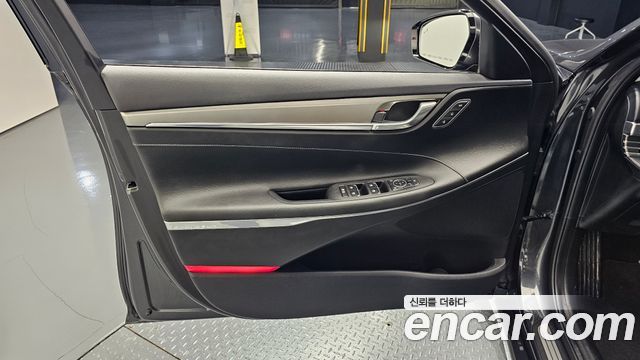 Hyundai Grandeur 2022 — photo 14