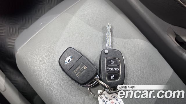 Hyundai Starex 2016 — photo 22